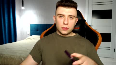 Wolfy online show from December 29, 9:20 pm