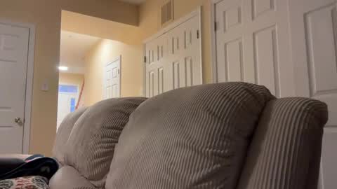 Snapshot of honey_man14 chatting on January 18, 12:26 pm honey_man14 online show from January 18, 12:26 pm