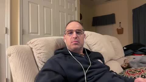 Snapshot of honey_man14 chatting on March 10, 2:50 am honey_man14 online show from March 10, 2:50 am