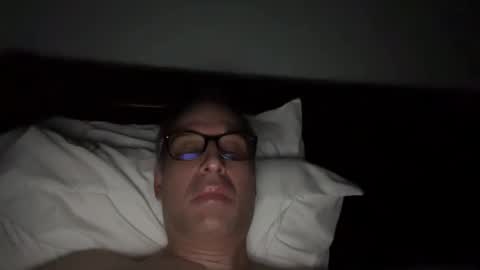 Snapshot of honey_man14 chatting on December 24, 8:38 pm honey_man14 online show from December 24, 8:38 pm