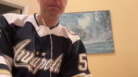 Snapshot of honey_man14 chatting on December 18, 6:03 pm honey_man14 online show from December 18, 6:03 pm
