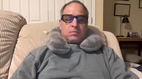Snapshot of honey_man14 chatting on December 28, 3:37 am honey_man14 online show from December 28, 3:37 am