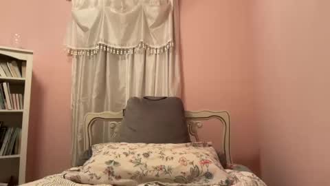 Snapshot of honey_man14 chatting on September 19, 8:30 pm honey_man14 online show from September 19, 8:30 pm