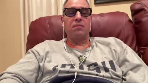 Snapshot of honey_man14 chatting on January 14, 4:15 am honey_man14 online show from January 14, 4:15 am