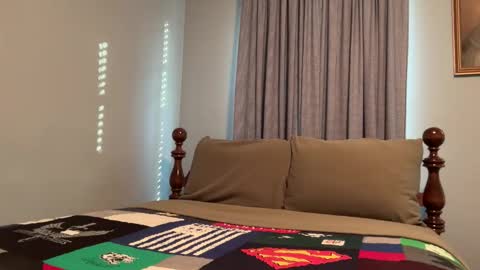 honey_man14 online show from March 22, 11:59 am