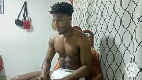 Snapshot of horneyguy2399 chatting on March 2, 5:20 pm sugarbaby online show from March 2, 5:20 pm