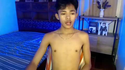 horny_joshxxx online show from July 2, 11:22 pm