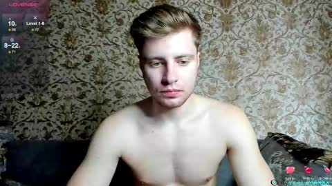 Max online show from March 4, 12:01 pm