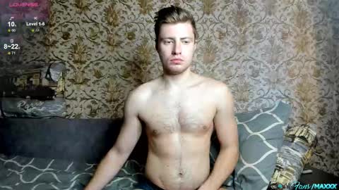 Max online show from February 1, 12:48 pm