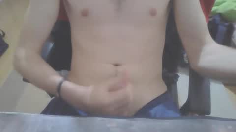 Snapshot of hornybulgarian10 chatting on February 18, 11:08 pm hornybulgarian10 online show from February 18, 11:08 pm