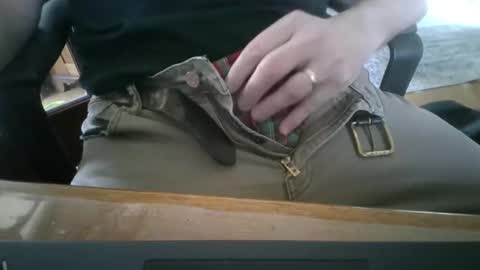 hornyhubby1001 online show from March 24, 9:41 pm