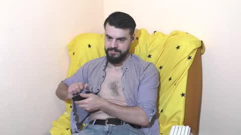Snapshot of hornymaster93 chatting on January 20, 10:15 pm hornymaster online show from January 20, 10:15 pm