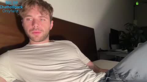 Edward aka Wolf online show from November 20, 10:19 pm