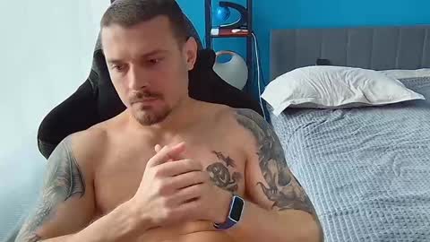 hot_cap_77 online show from May 29, 2:27 pm