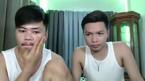 emman online show from November 4, 4:13 am