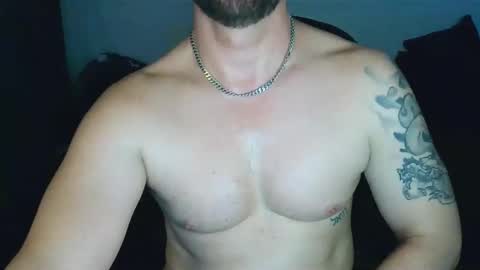 hot_mad online show from June 6, 2:06 am