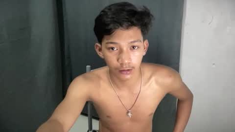 hotasian_jerome online show from March 9, 10:53 am