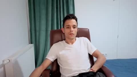 Hotboyshorny online show from March 15, 5:19 pm