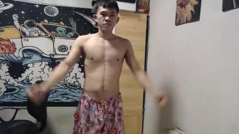 hotcuteasianxx online show from December 4, 2:35 pm