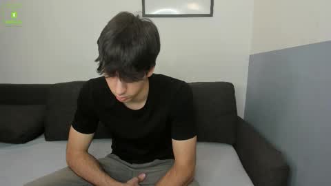 QUENTIN online show from December 2, 6:38 am