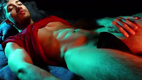 Hotlatinking online show from January 26, 10:57 pm