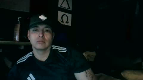 hotsexybisexualcanadian021 online show from May 6, 8:48 am