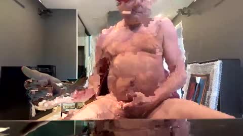 Snapshot of hotsilverdady chatting on February 21, 6:59 pm hotsilverdady online show from February 21, 6:59 pm