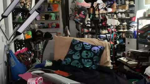 hotstuff775616 online show from July 20, 3:34 am