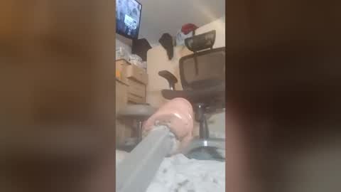 hotstuffed699557 online show from August 9, 5:57 am