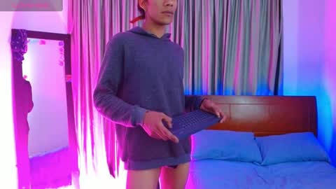 stiven online show from February 12, 10:35 am