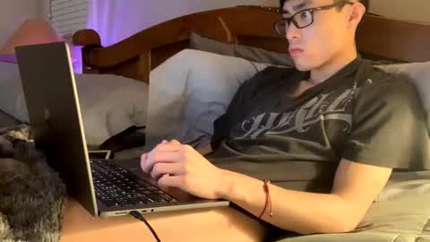 hottiewithabody101 online show from March 25, 12:58 am