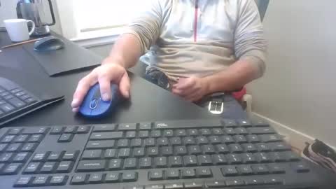 hoverday online show from November 25, 4:09 pm