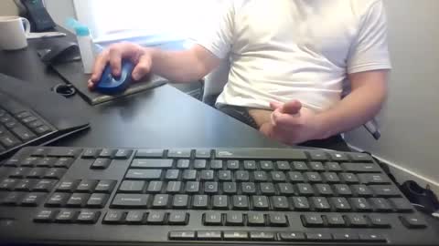 hoverday online show from April 4, 3:42 pm