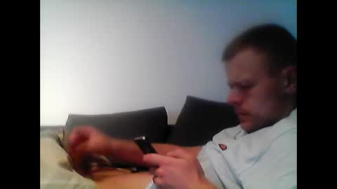 hubikush22 online show from December 20, 4:25 pm