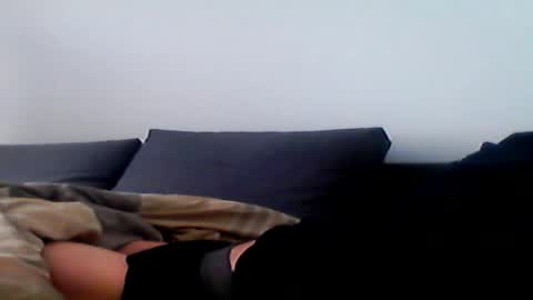 hubikush22 online show from May 25, 8:42 am
