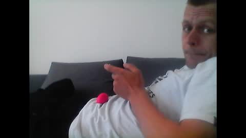 hubikush22 online show from September 14, 10:50 am