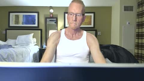 CAROLINA TIM online show from March 17, 2:15 am