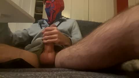 hugewhitecockboy online show from January 18, 12:28 am