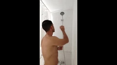 Hugo online show from February 1, 4:27 pm