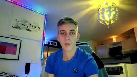 Snapshot of hugolandcam chatting on January 14, 9:30 pm Hugo online show from January 14, 9:30 pm