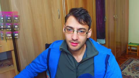 Snapshot of hungeddy chatting on December 25, 8:29 am Eddy online show from December 25, 8:29 am