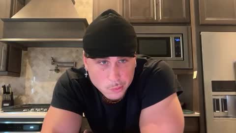 Snapshot of hungkingg22 chatting on September 22, 4:06 pm hungkingg22 online show from September 22, 4:06 pm