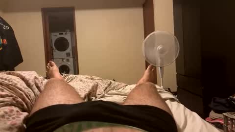 hunglefthard online show from December 21, 11:18 am