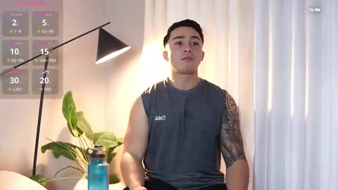 hunk_ryan online show from October 29, 12:08 pm