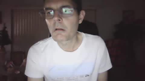 Snapshot of hunkmasclefad458 chatting on December 5, 4:20 am hunkmasclefad458 online show from December 5, 4:20 am