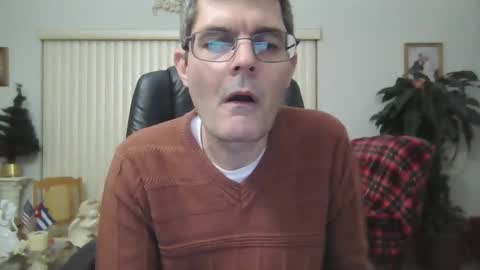 Snapshot of hunkmasclefad458 chatting on December 8, 3:53 am hunkmasclefad458 online show from December 8, 3:53 am