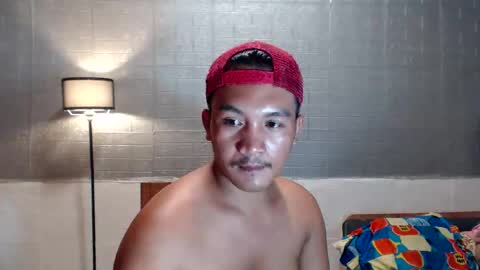 hunkylloyd online show from January 10, 7:23 am