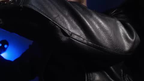  I AM NOT A DIRECTOR I AM THE BOSS            KINGDADDYSIRSTR8ALPHAMASTER online show from February 8, 4:44 pm