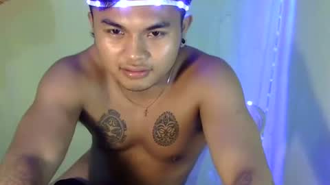 hunkyzeus online show from October 21, 7:06 pm