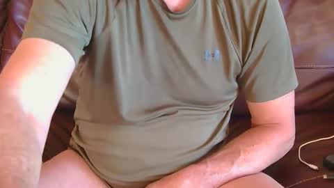 hypatia007_has_issues online show from April 24, 12:51 pm